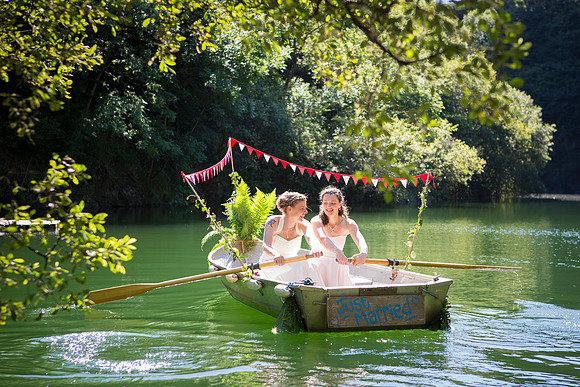 appleBimages-Cornish-Tipi-Weddings-Photographer_4003
