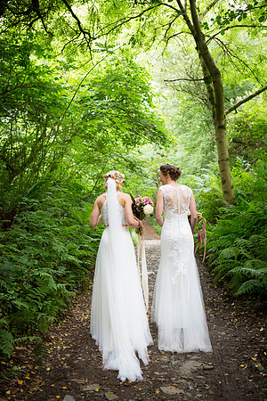 appleBimages-Cornish-Tipi-Weddings-Photographer-2602