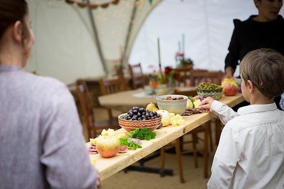 appleBimages-Cornish-Tipi-Weddings-Photographer-2159