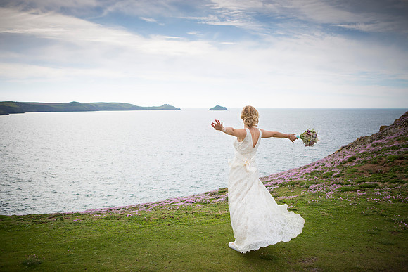 appleBimages_Port-Quin-Wedding-Photographer_Julie-Colin-610