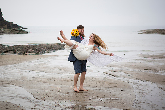 appleBimages-Cornish-Tipi-Weddings-Photographer-9742